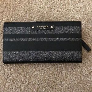 Kate Spade Haven Lane wallet